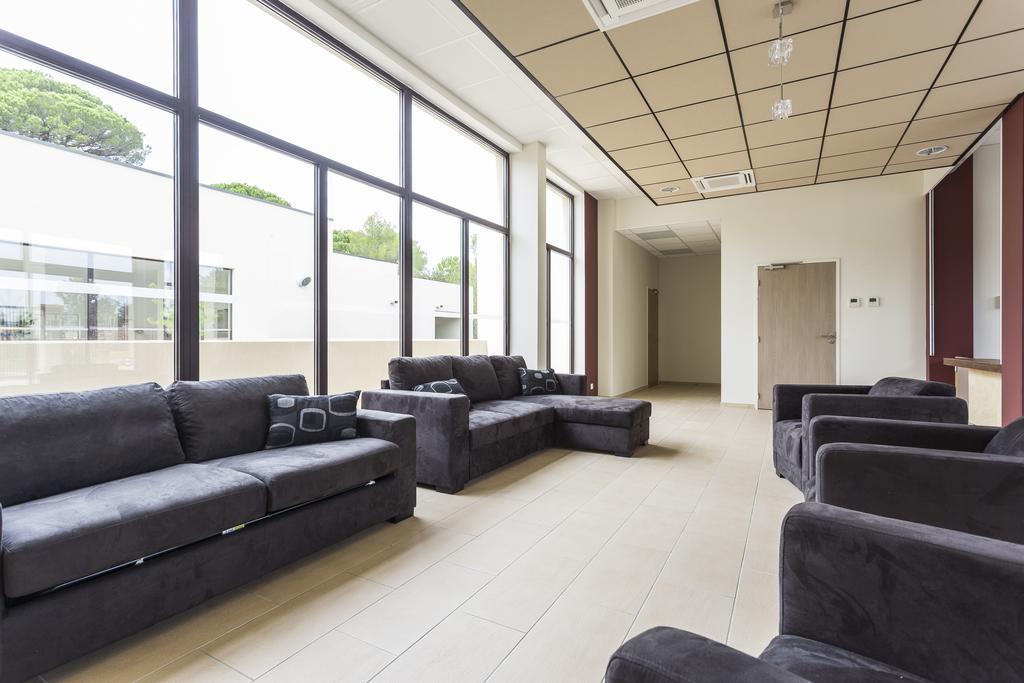 Residhotel Residence Pont Du Gard Ремулен Экстерьер фото